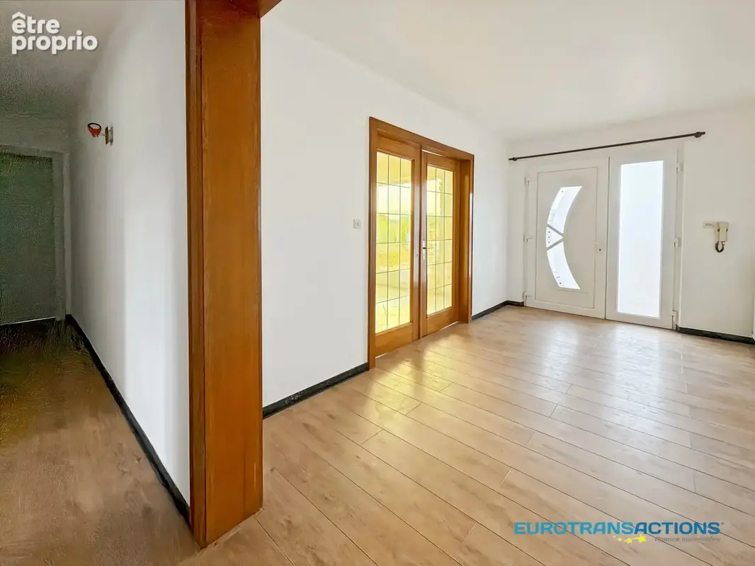 Villa de Plain-pied de 176m² sur 9,80 ares - photo 3
