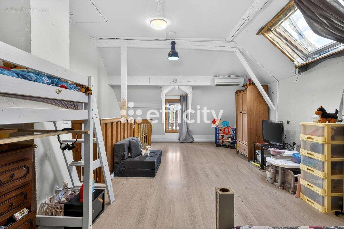 Maison 103 m² à Menthonnex-Sous-Clermont  - photo 10