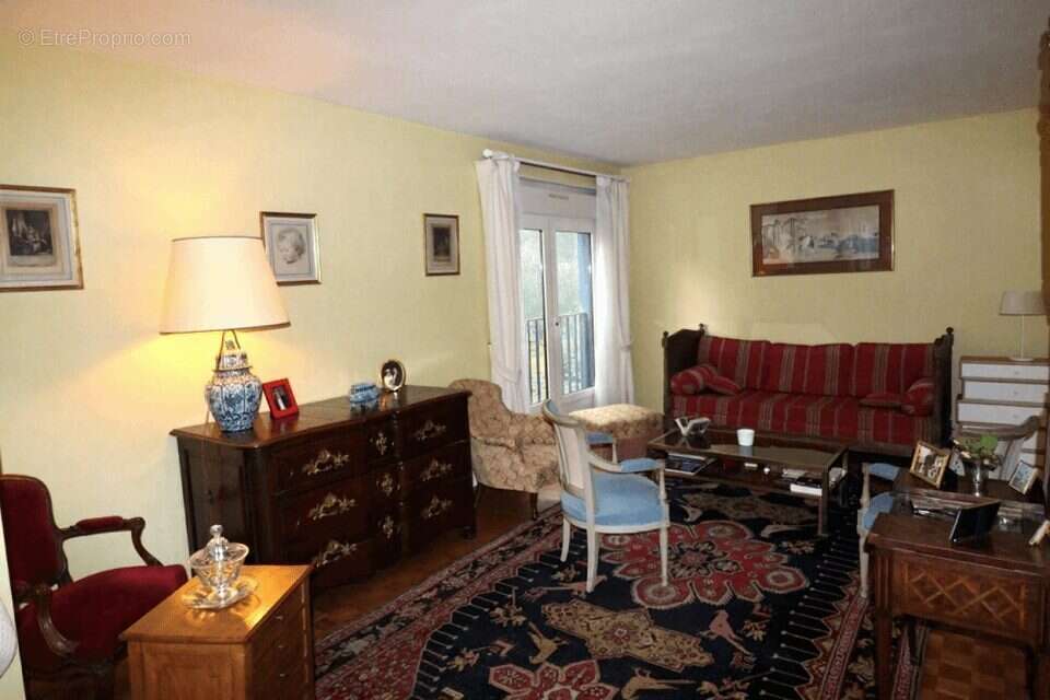 Appartement à LOUVECIENNES