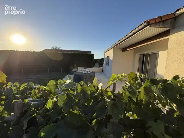 Belle Maison en campagne 108 m2 à 189000€ à Saint Maurice des Noues - photo 5