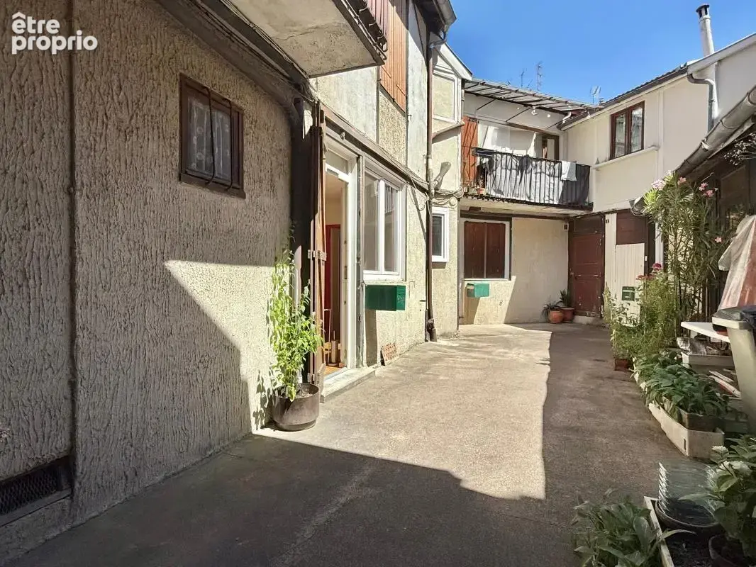T1 bis Quartier Wilson avec cour commune et cave - photo 9