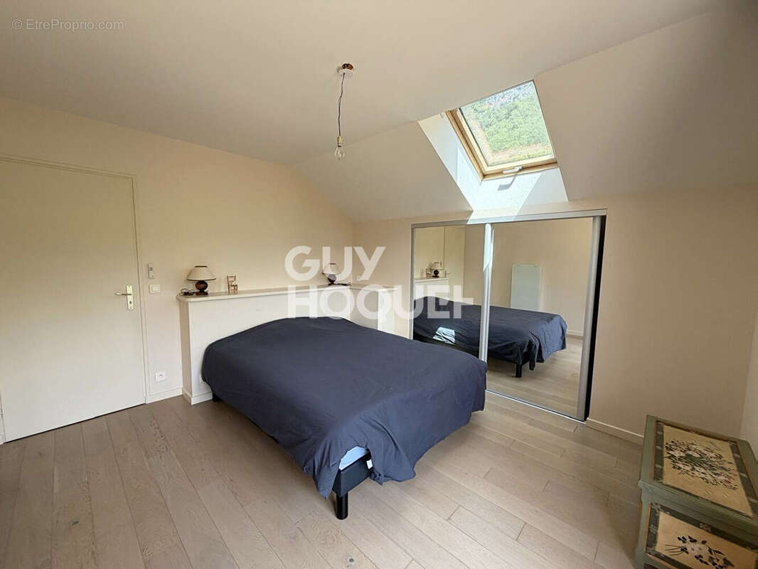 Villa 6 pièces de 166m² avec vue imprenable sur le Lac du Bourget - photo 8