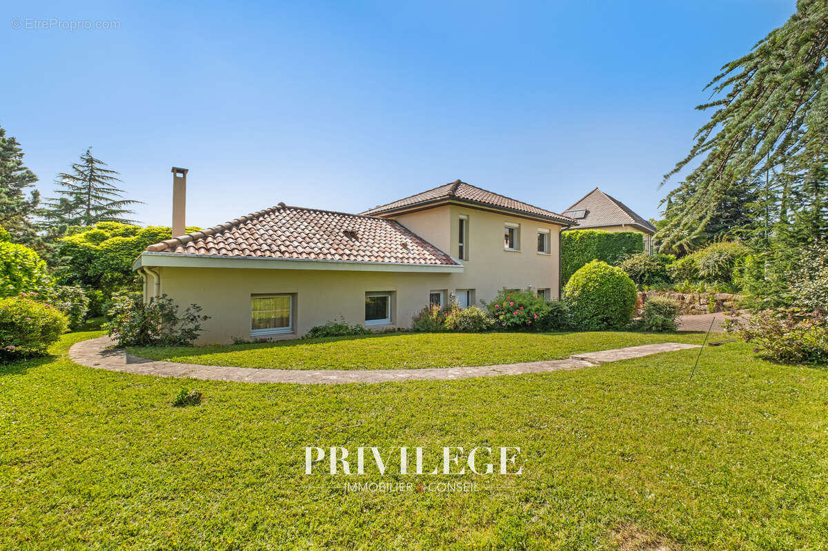 Maison à SAINT-DIDIER-AU-MONT-D&#039;OR