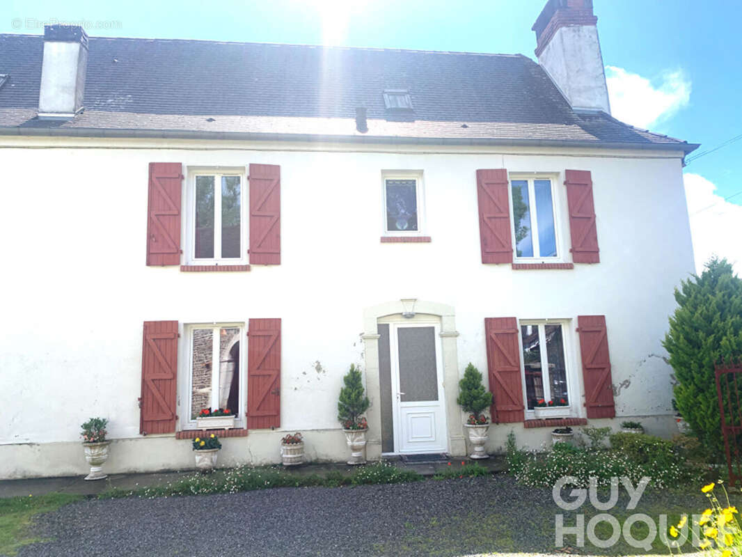 Appartement à ARTIX