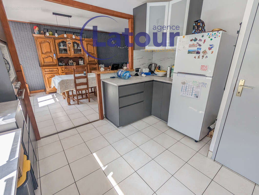 Maison à BU