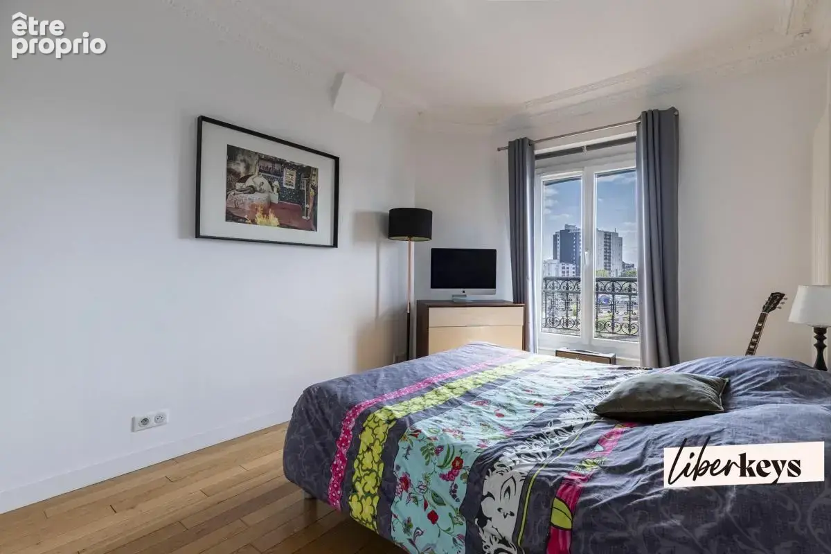 Paris 15e – 3 pièces au dernier étage avec ascenseur – Vue dégagée - photo 8
