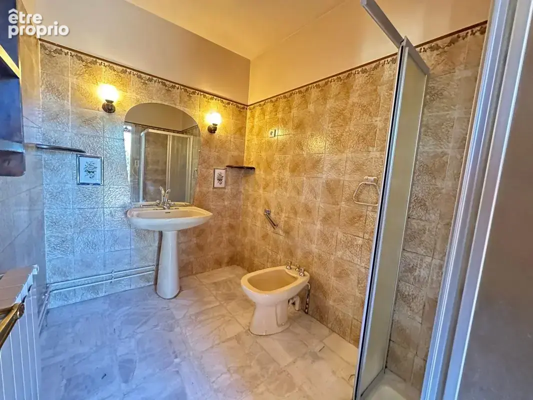 Maison À Vendre T4 - photo 7
