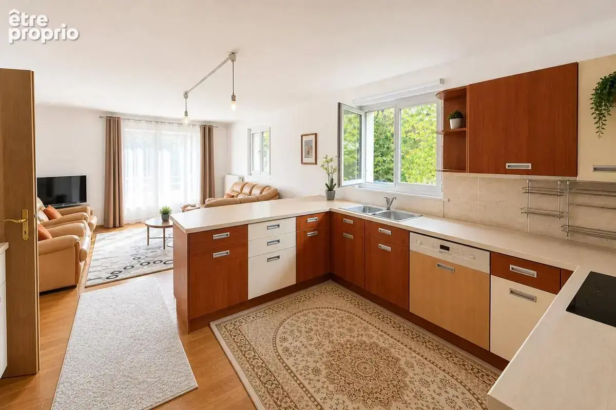 Maison de 4 pièces de 275 m² à Bourges - photo 4
