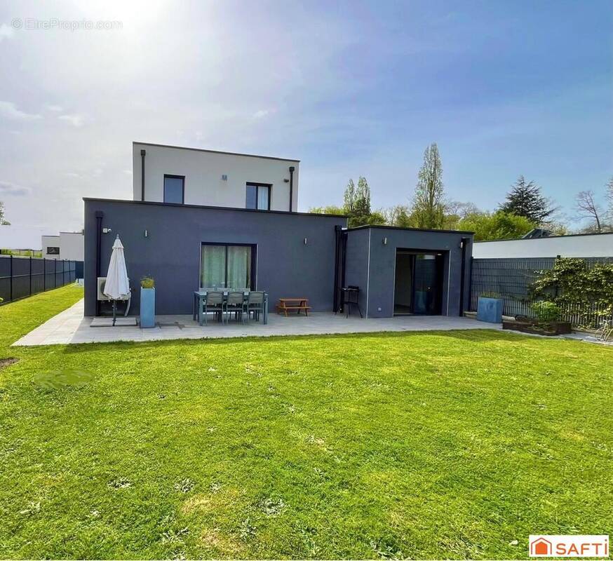 Photo 1 - Maison à GRAND-COURONNE