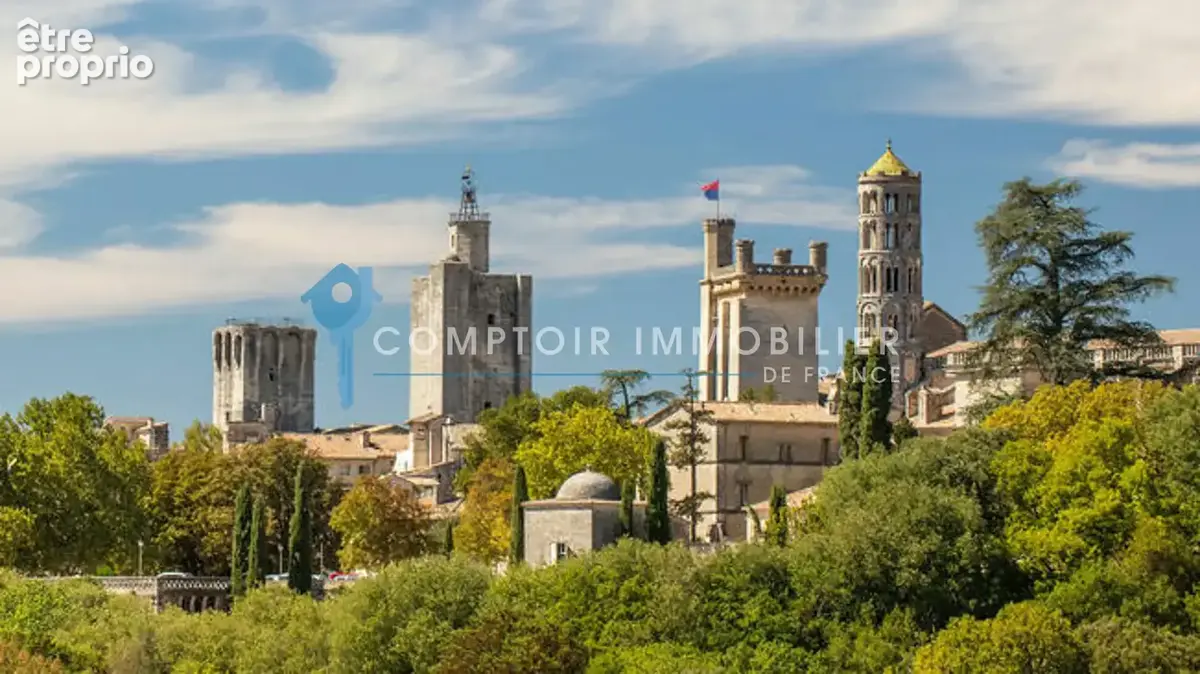 Appartement T3 avec terrasse et parking dans résidence sécurisée au Pont du Gard - photo 8