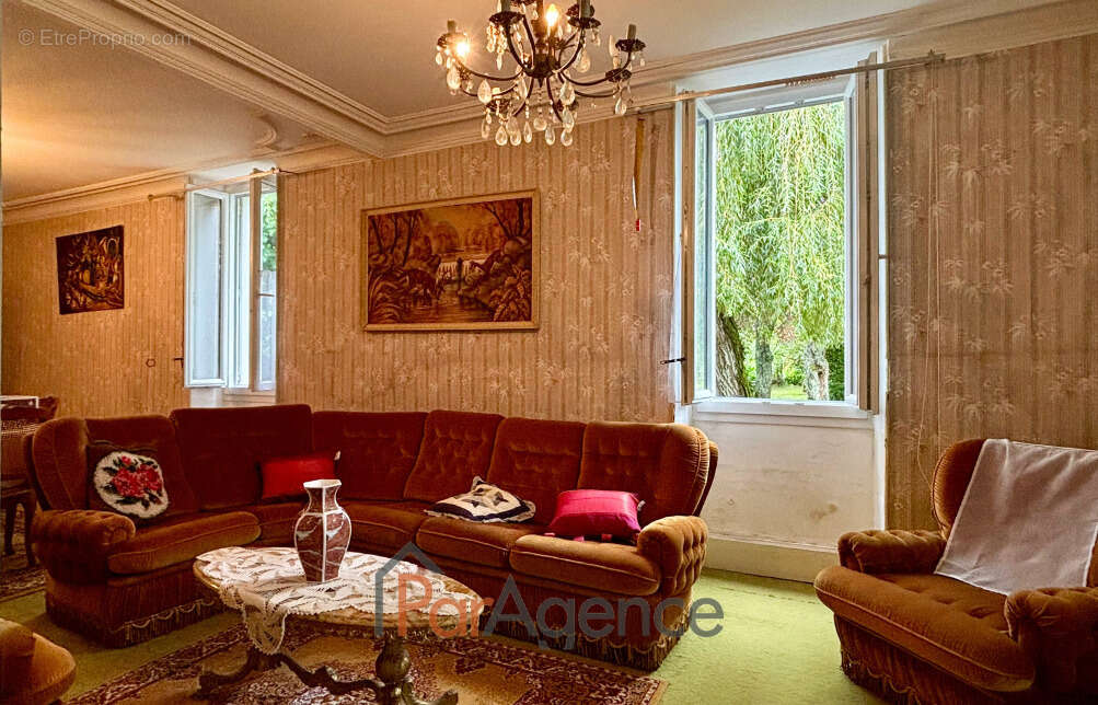 Maison à CORME-ECLUSE