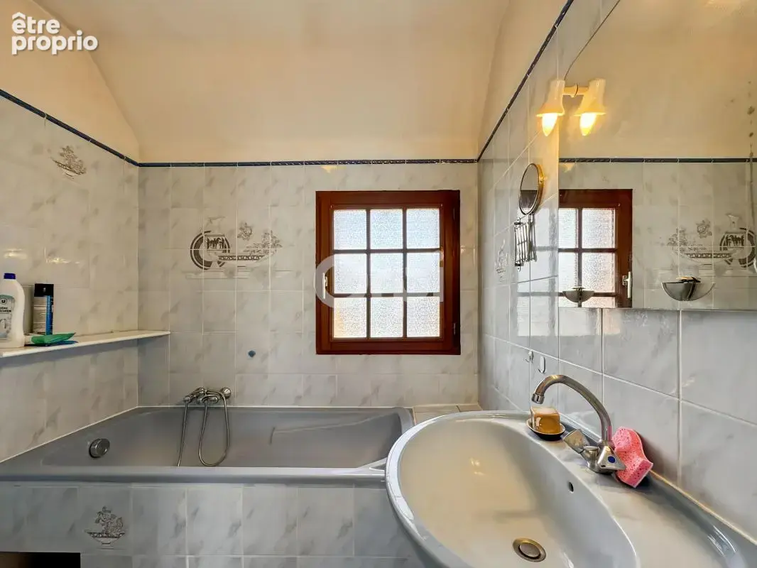 Maison familiale avec vue dégagée – Quartier recherché - photo 17