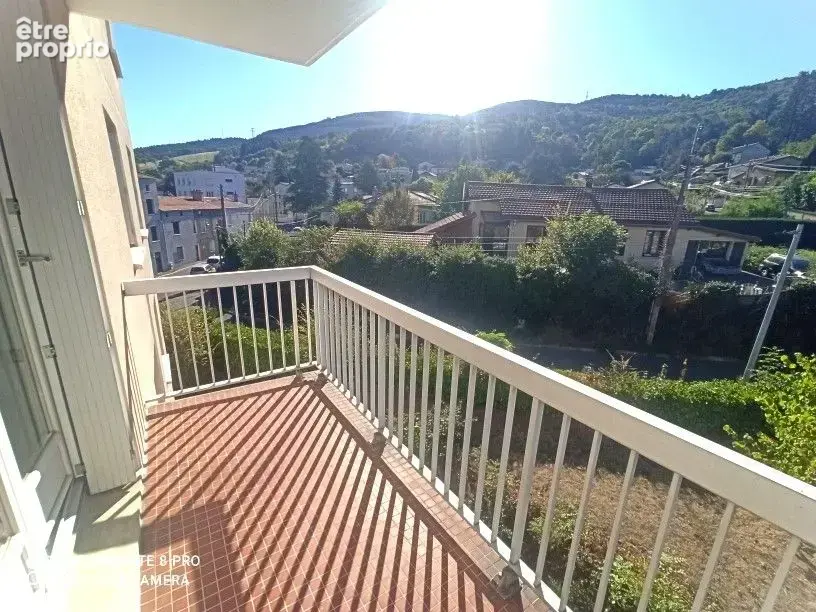 Appartement à SAINT-ETIENNE