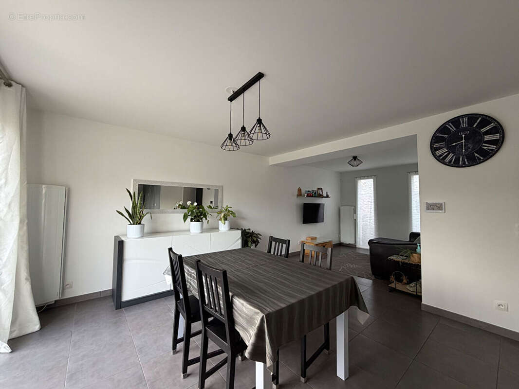 Maison à LYS-LEZ-LANNOY