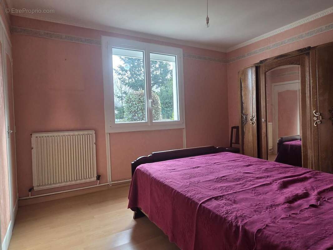 Maison à CHATEAU-GONTIER