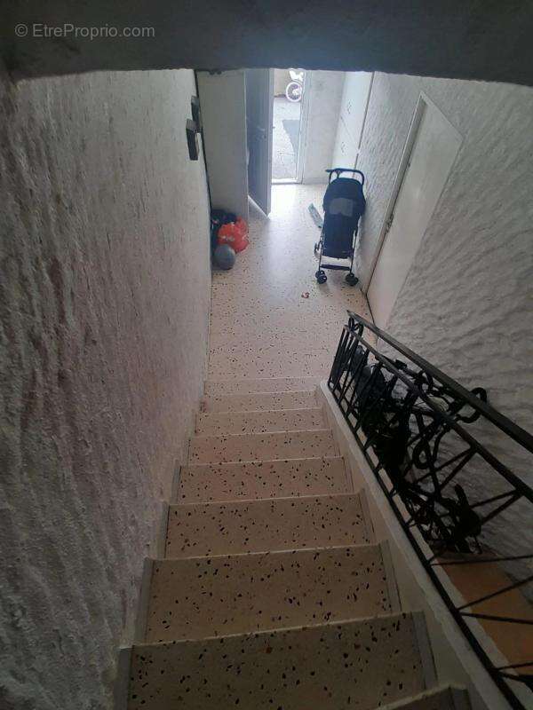 Maison à ESTAGEL