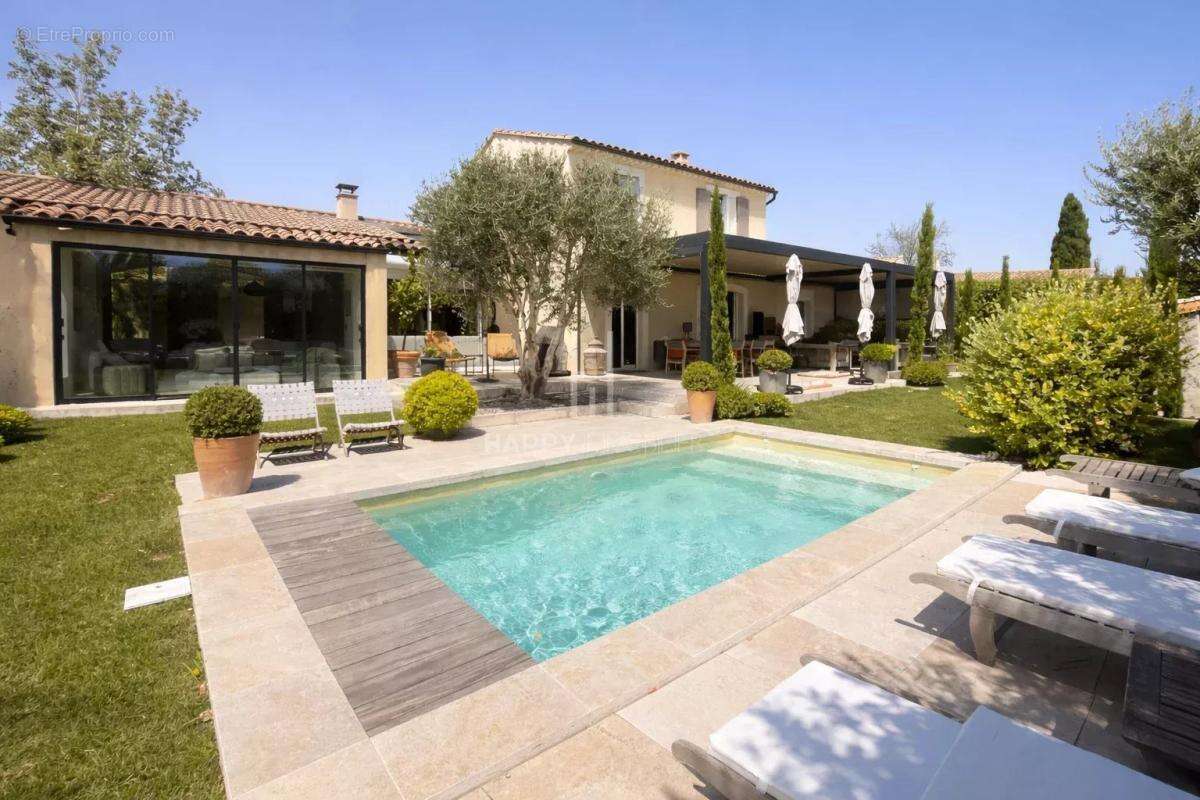 Maison à MAUSSANE-LES-ALPILLES