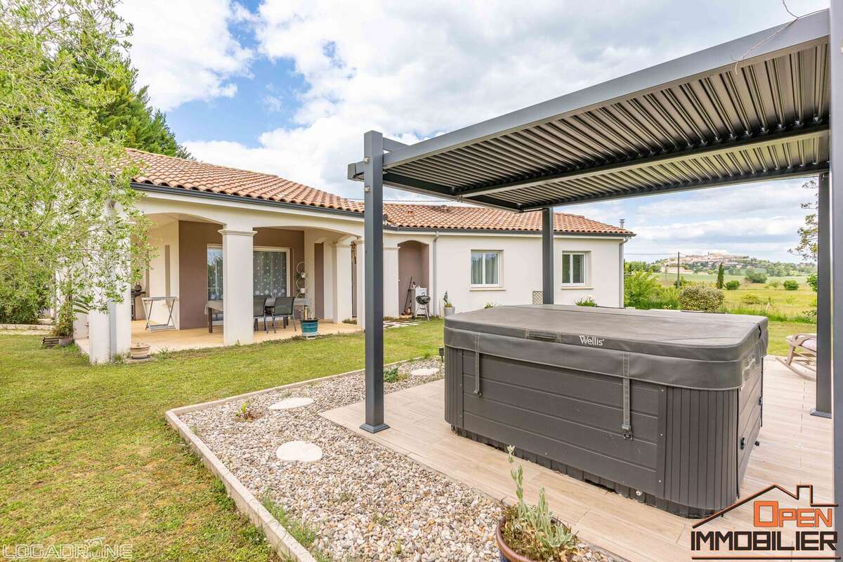 Maison à MONFLANQUIN