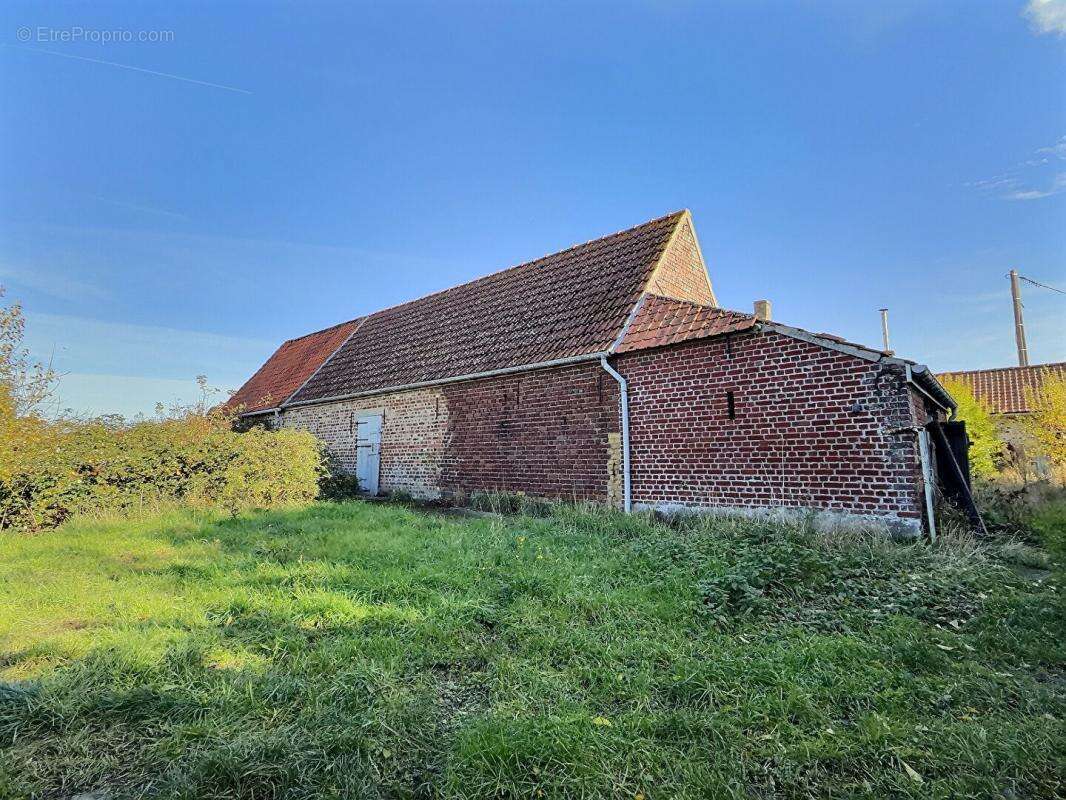 Maison à CAPPELLE-BROUCK