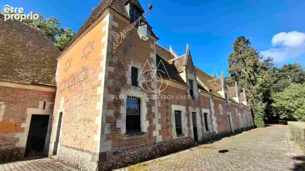 Magnifique ensemble de châteaux datant des XVe, XVIIe et XVIIIe siècles, situé à 1h20 de Paris, au cœur de la région du Perche - photo 5