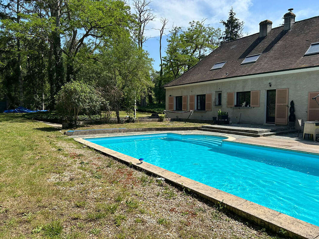 Maison à NOISY-SUR-ECOLE