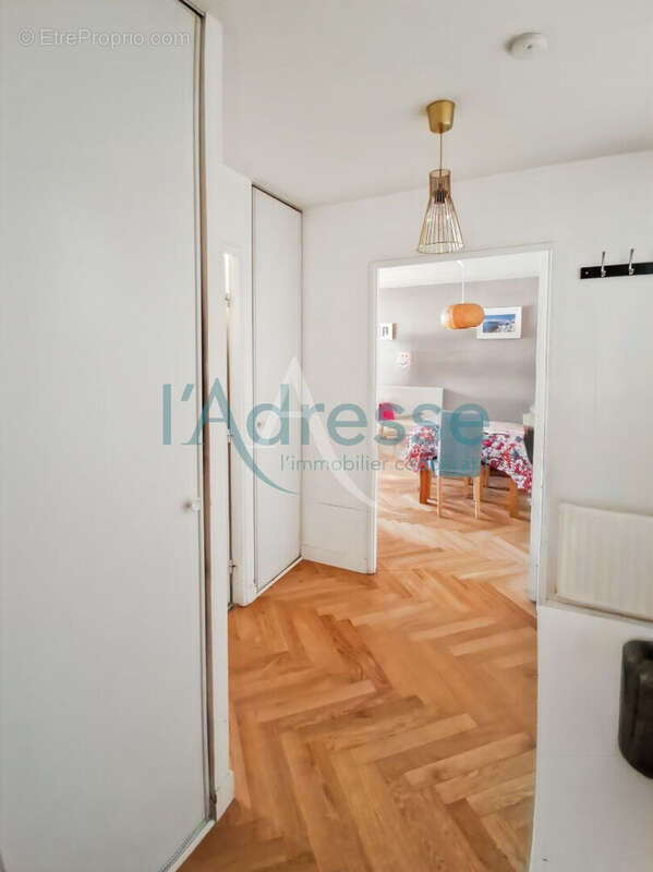Appartement à SURESNES