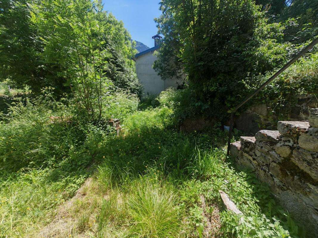 Maison 200 m² à Ax-Les-Thermes  - photo 2