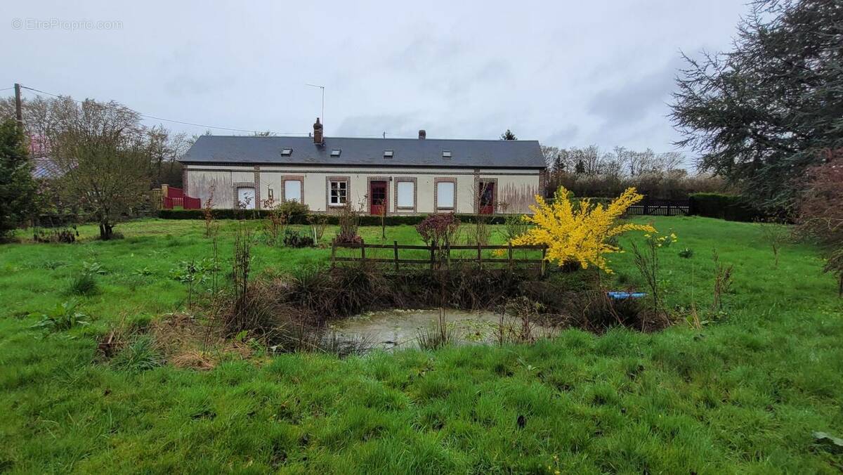 Photo 1 - Maison à SAINT-MICHEL-TUBOEUF