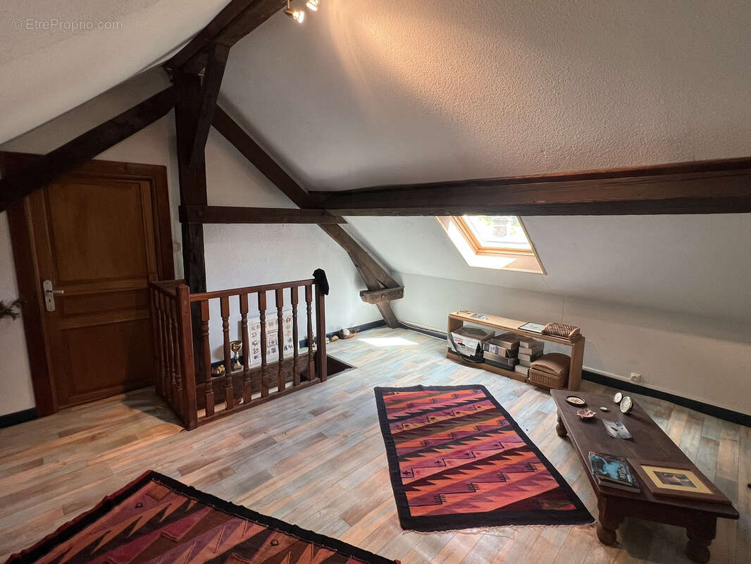 Maison à CHAROLLES