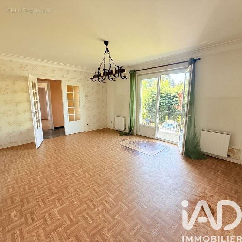 Photo 5 - Maison à YSSINGEAUX