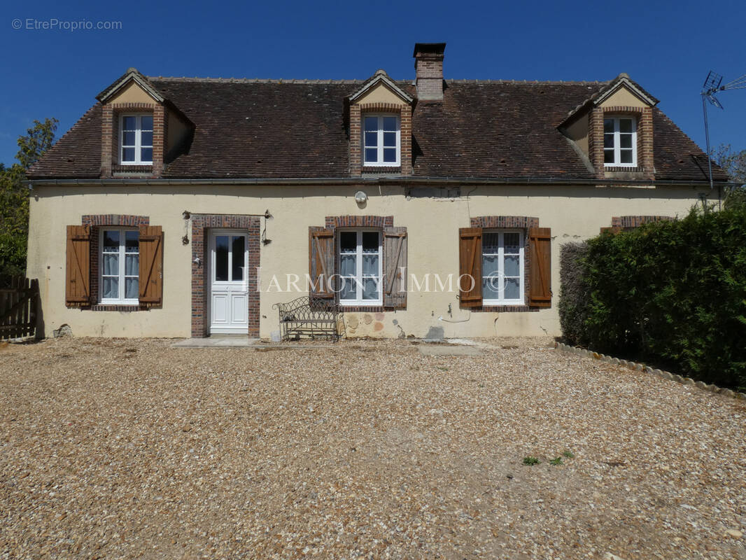 Maison à LE PAS-SAINT-L'HOMER