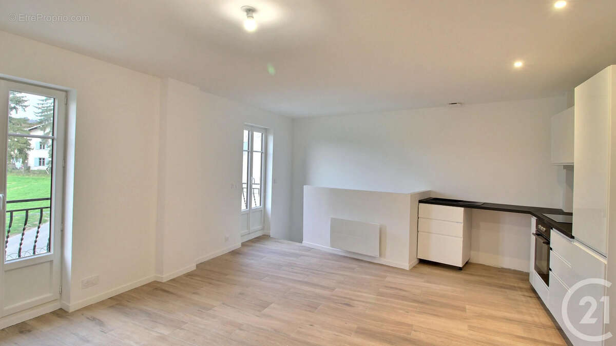 Appartement à FETERNES