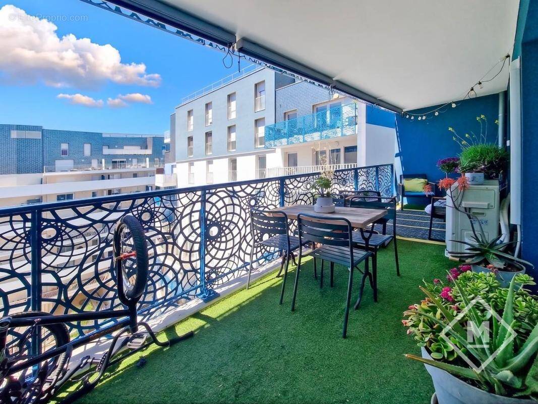 Appartement à MARSEILLE-8E