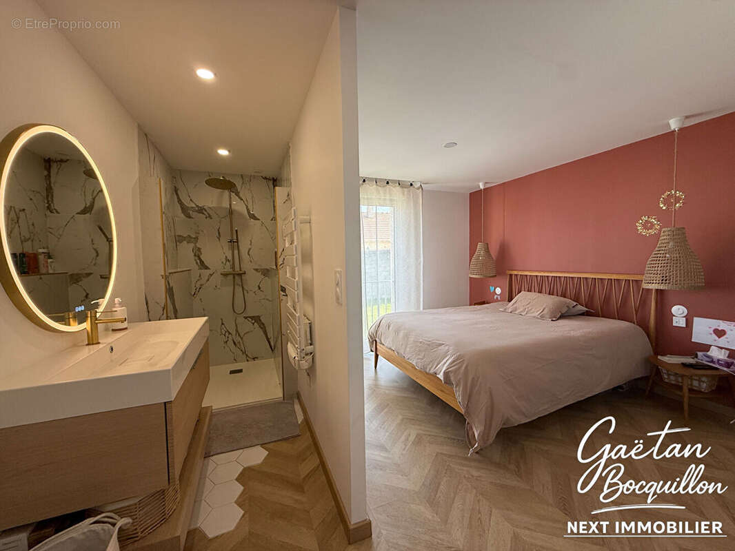 Maison à QUINCY-VOISINS