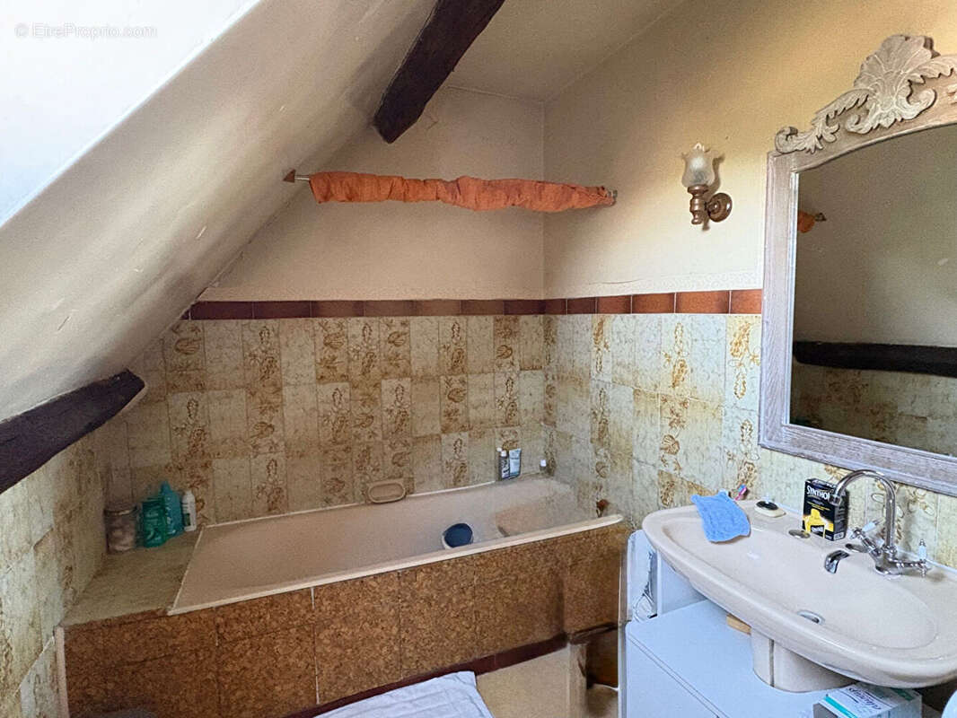 Maison à MONTLOUIS-SUR-LOIRE