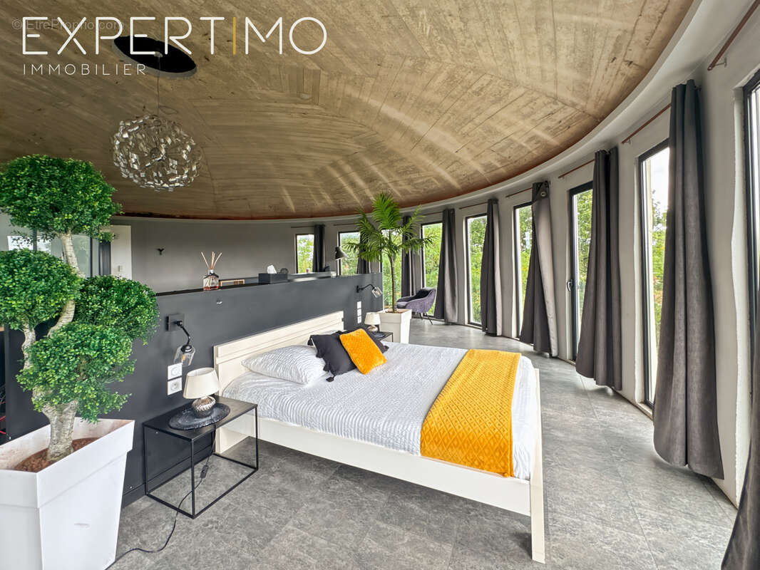 Appartement à TREVOUX