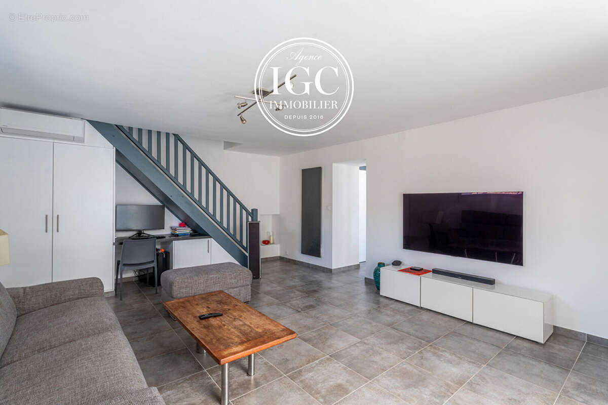 Maison Martigues 3 pièce(s) 84 m2 sur 309 m² de terrain - photo 5