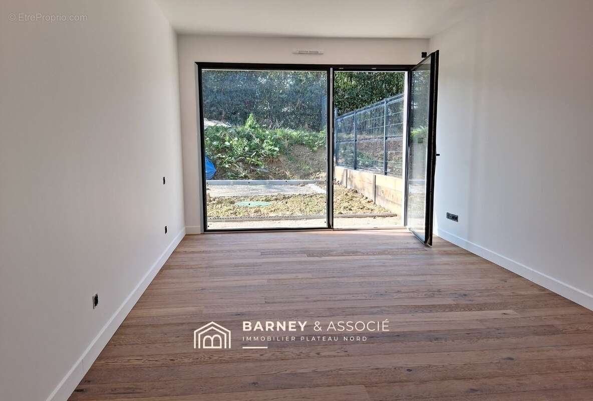 Maison 125 m² à Mont-Saint-Aignan  - photo 6