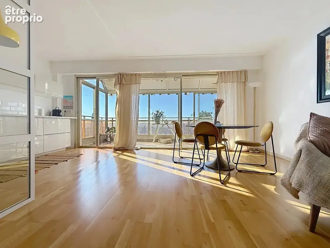 Villeneuve loubet - 3 pièces vue mer avec loggia et balcon - photo 2