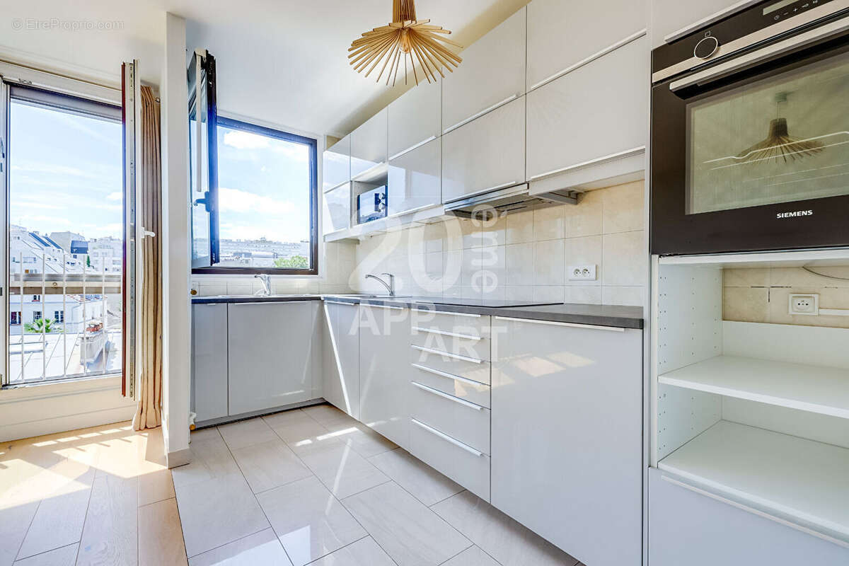 Appartement à PARIS-19E