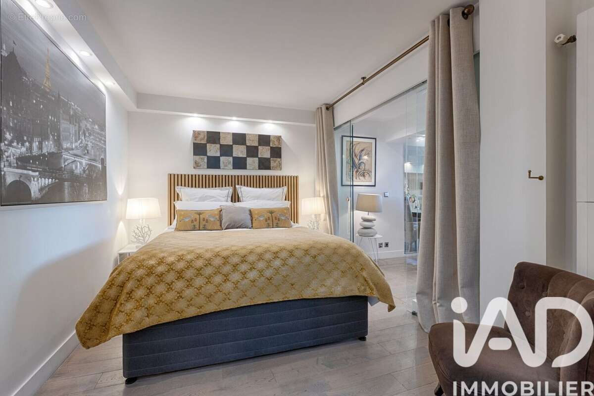 Photo 8 - Appartement à PARIS-16E