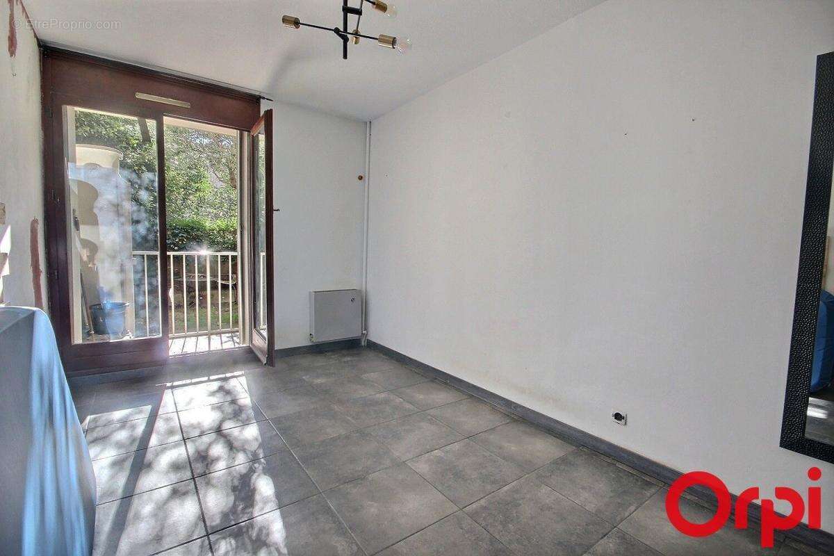 Appartement à MARSEILLE-12E