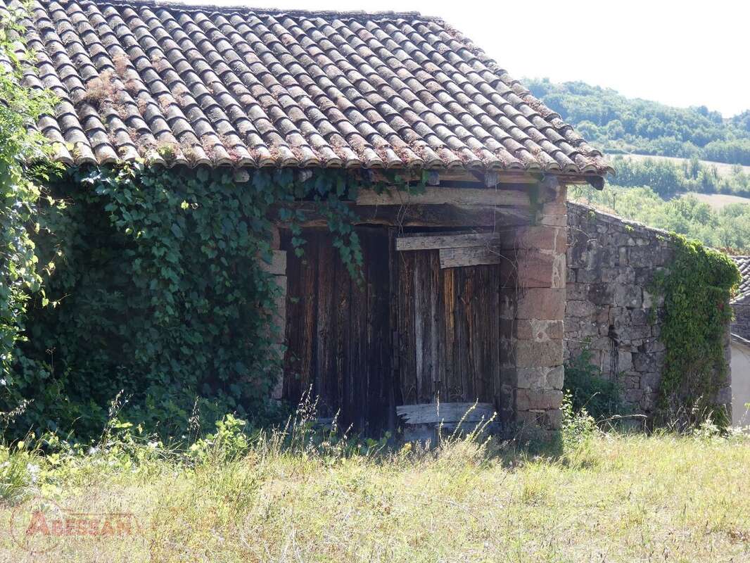 Terrain à MARNAVES