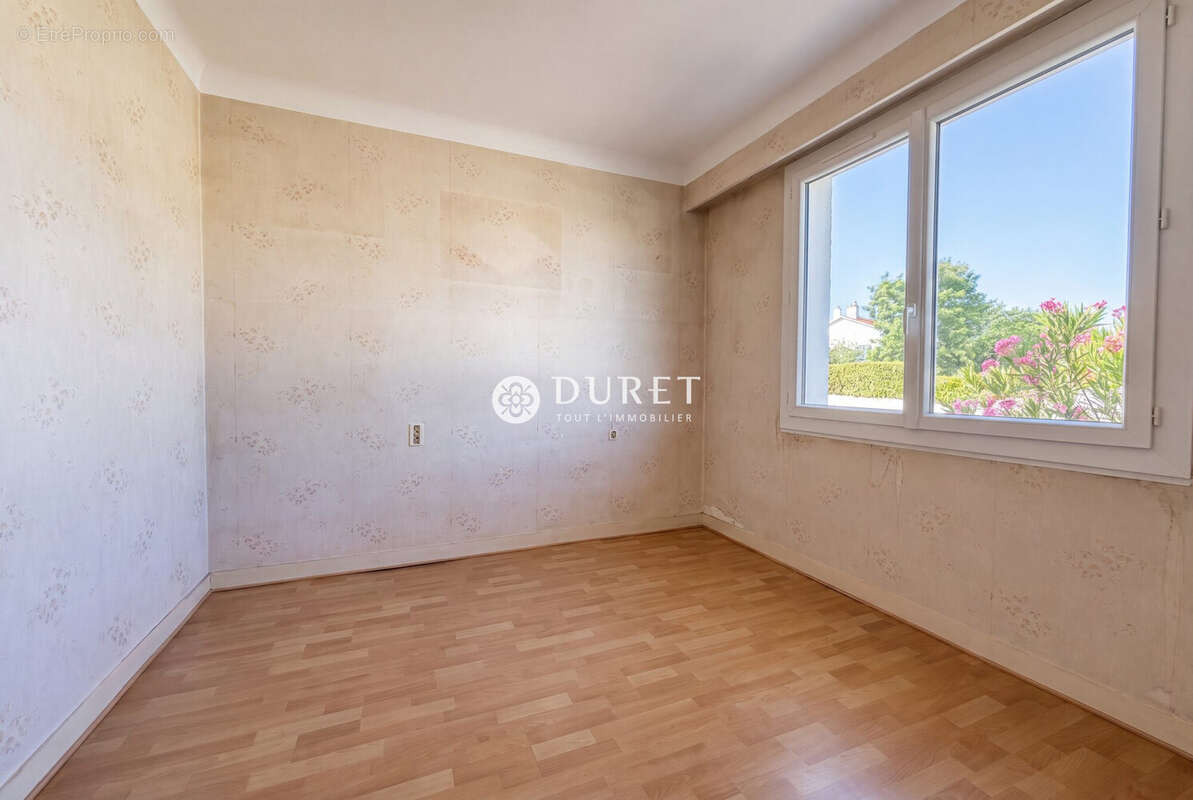 Maison 86 m² à Challans  - photo 6