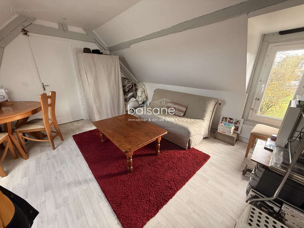 Maison à AMFREVILLE-LA-CAMPAGNE