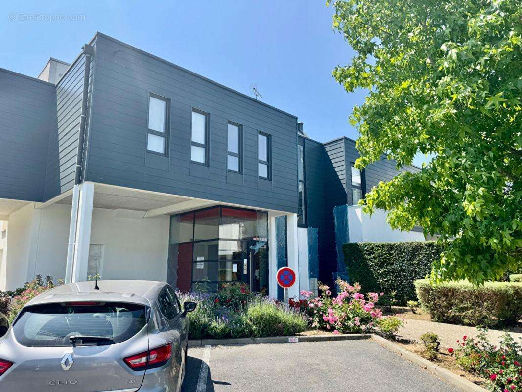 Appartement en Duplex de 70m2  , 2 chambres,,terrasse dans résidence sécurisée  avec places de parking - photo 10