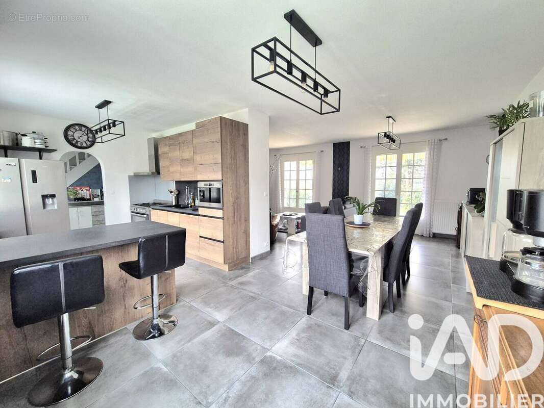 Photo 8 - Maison à COUZEIX