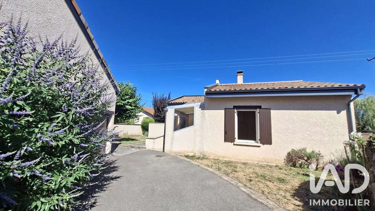 Maison 70 m² à Ardoix  - photo 4