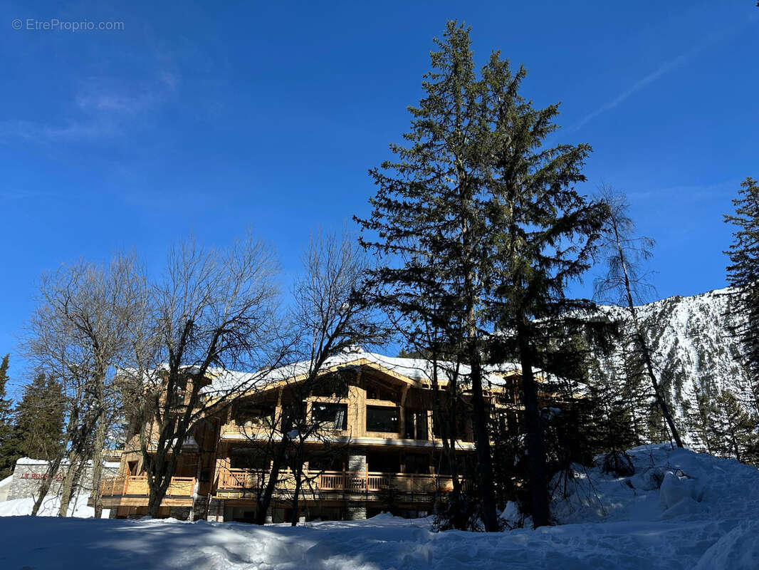 Appartement à LA PERRIERE