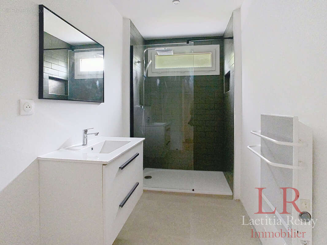 Appartement à CHARTRES-DE-BRETAGNE